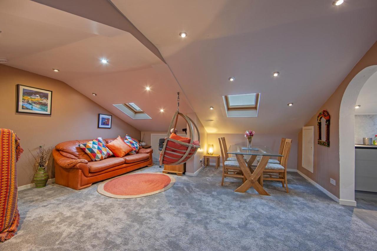 Premium 2Nd Floor 2 Bed Apt Sleeps 4 Adults In Oban Town Exterior foto